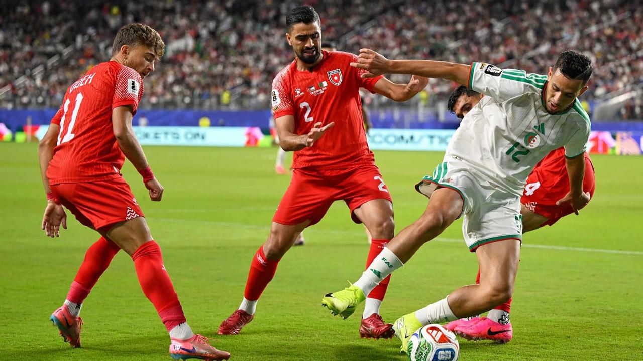 FOTO: Yordania Tersingkir Setelah Takluk  1-2 dari Aljazair