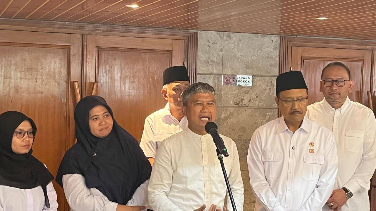 1.323 Guru Sekolah Rakyat Dilantik