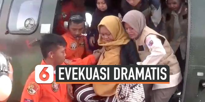 VIDEO: Helikopter Selamatkan Pengungsi Bogor yang Akan Melahirkan