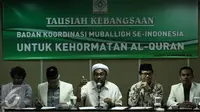 Ali Mochtar Ngabalin menyerukan kepada semua pengurus dan anggota Bakomubin untuk turun ke jalan melakukan Aksi Damai Jihad Konstitusional bersama umat Islam, Jakarta, Kamis (3/11). (Liputan6.com/Faizal Fanani) 