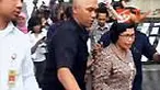 Tim LPSK mendatangi Komjen Pol Susno Duadji di Mako Brimob Kelapa Dua, Depok, Jabar. LPSK mengajukan beberapa syarat teknis kepada Susno agar bisa dilindungi. 