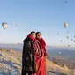 Pasangan selebriti Anang Hermansyah dan Ashanty membagikan momen liburan mereka selama di Turki ke Instagram. Tidak hanya berdua, mereka berlibur ke Turki bersama keluarga besar. (Instagram/ashanty_ash).