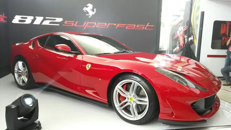 Ferrari 812 Superfast