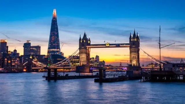 London Bridge.
