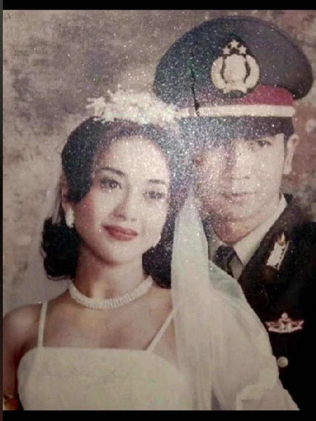 Potret Krisna Mukti dan Paramitha Rusady