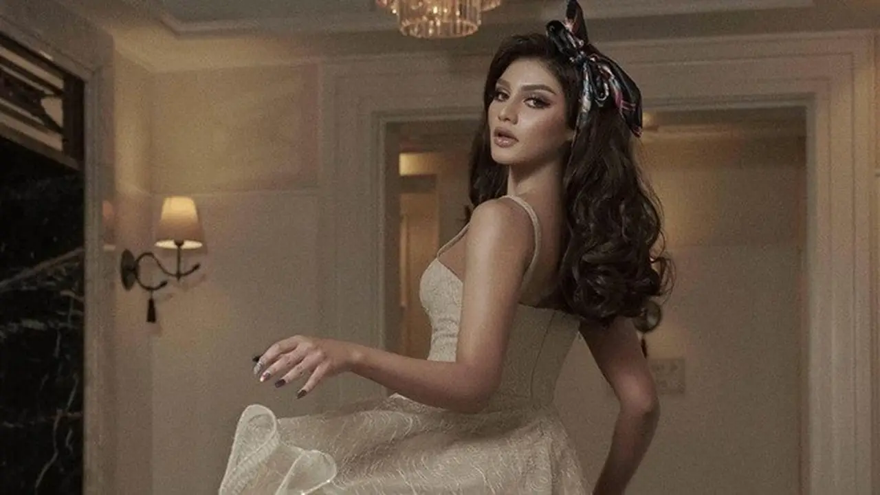 5 Gaya Jihane Almira dalam Pemotretan Terbaru, Tampil Stunning