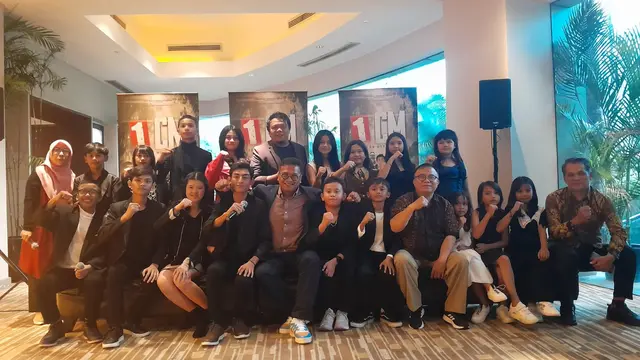 Film 1 CM (Istimewa)