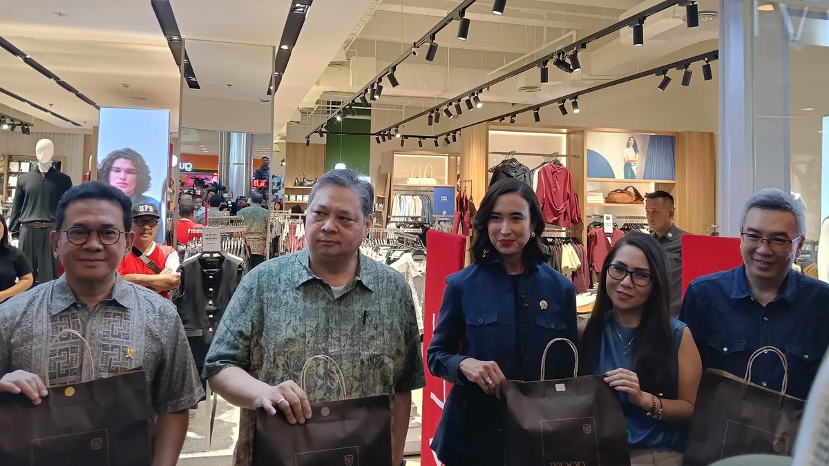 Menko Airlangga Optimistis Belanja Masyarakat Tembus Rp 110 Triliun pada 2025