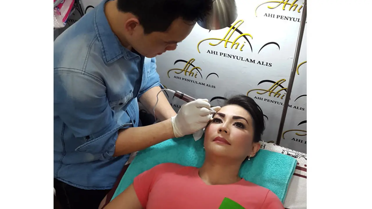 Sulam Alis Bikin Tessa Kaunang Awet Muda
