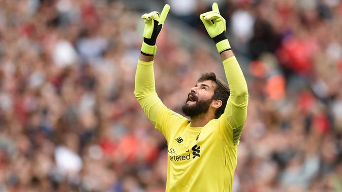 Kiper Liverpool, Alisson Becker. (AFP/Oli Scarff)