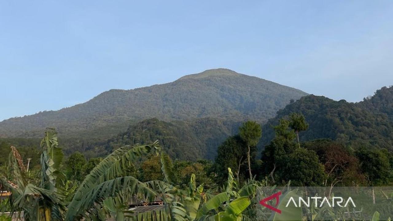 Legislator Jabar Dorong Pengelolaan Wisata Berbasis Konservasi TNGC, Soroti Dugaan Kerusakan Lingkungan