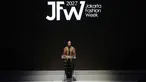 Menteri Pariwisata Widiyanti Putri Wardhana menyampaikan sambutan saat membuka Jakarta Fashion Week (JFW) 2027 di Pondok Indah Mall 3, Jakarta, Senin (26/10/2026). Mengusung tema City of New Lights, JFW 2027 menampilkan karya dari 111 desainer dan berlangsung hingga 1 November 2026. (KLY/Budy Santoso)