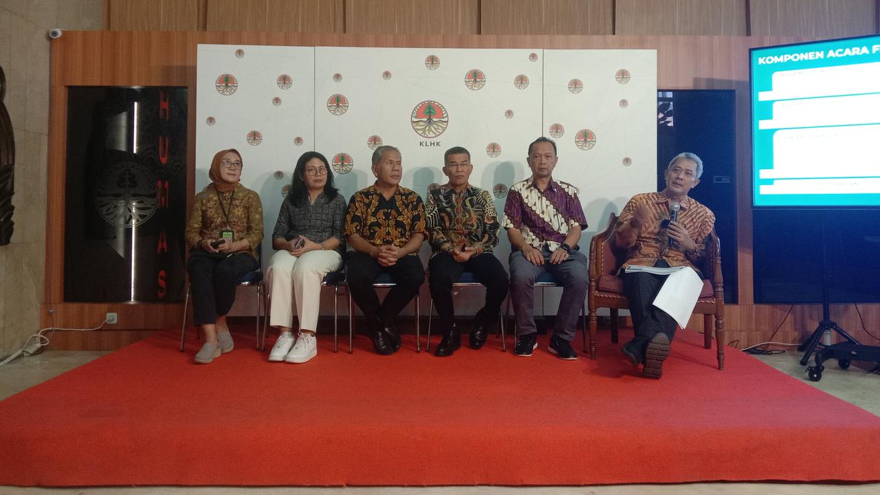 Konferensi Pers Festival Pengendalian Lingkungan 2024