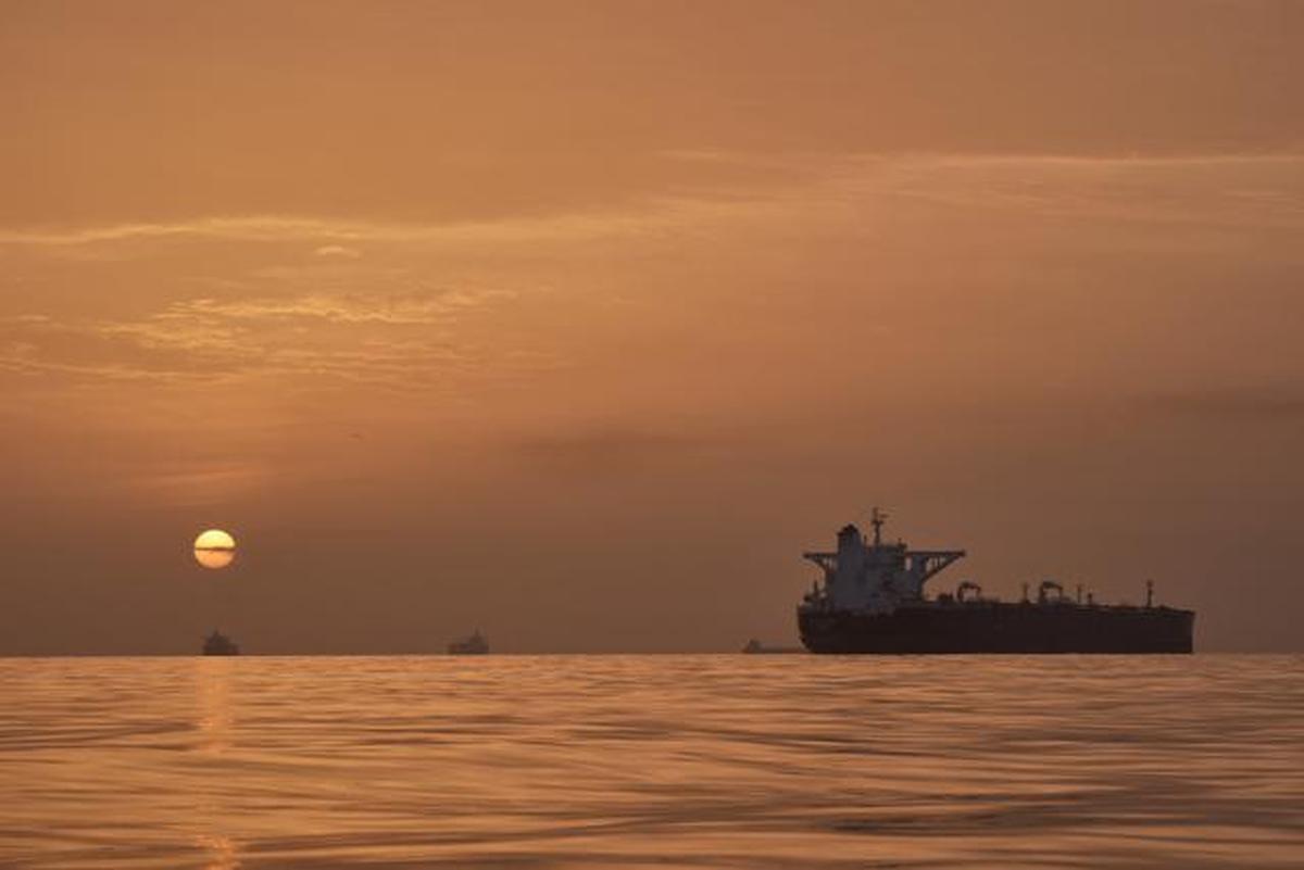 AS Tembak Rudal ke Kapal Iran yang Langgar Blokade Selat Hormuz