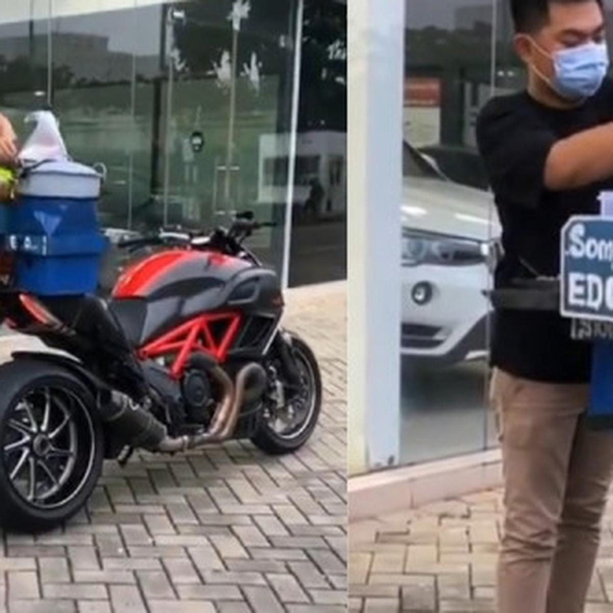 Cerita Sedih Di Balik Viralnya Pedagang Siomai Pakai Moge Ducati Otomotif Liputan6com