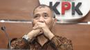 Ketua KPK Agus Rahardjo saat jumpa pers menyampaikan Penolakan pasal  Tindak Pidana Korupsi di gedung KPK, Jakarta, Selasa (5/6). Rencana penyertaan pasal Tipikor dalam RKUHP dapat melemahkan pemberantasan korupsi oleh KPK. (Liputan6.com/Herman Zakharia)