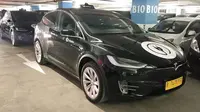 Mobil listrik Tesla menjadi armada baru BlueBird di Indonesia. (Septian/Liputan6.com)