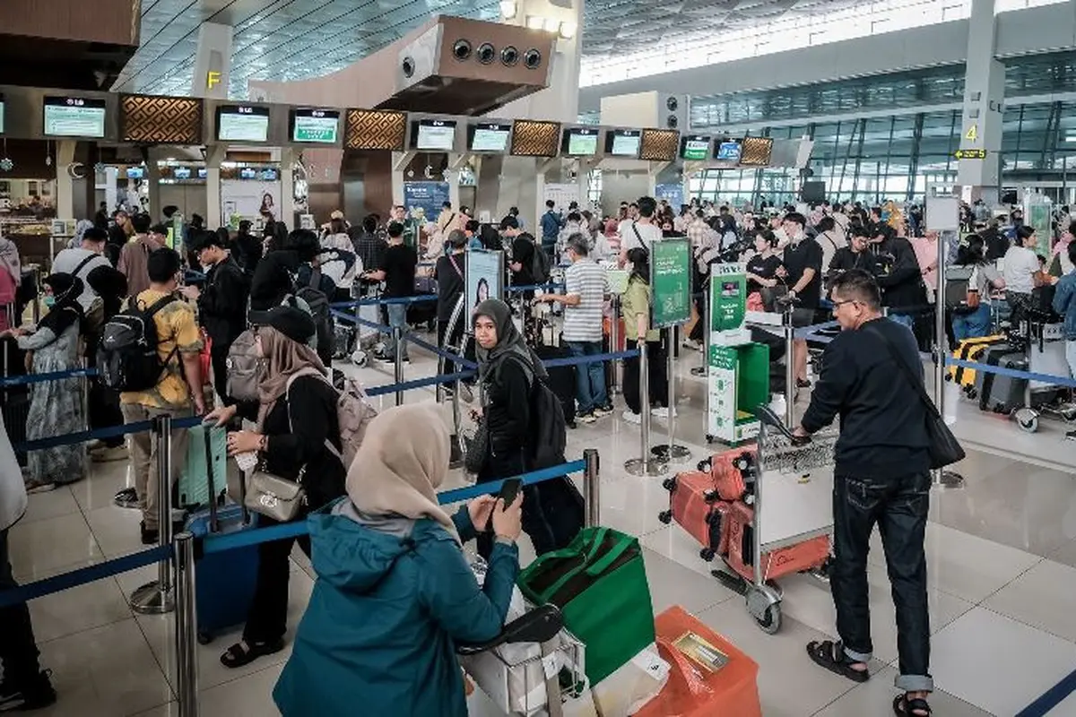 Harga Tiket Pesawat Domestik Turun 10 Persen di Masa Libur Nataru Selama 16 Hari.  foto:  dok. Kemenparekraf