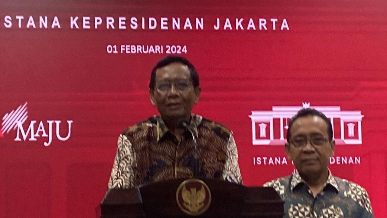 Mantan Menko Polhukam ini membandingkan putusan DKPP ini dengan putusan MKMK.