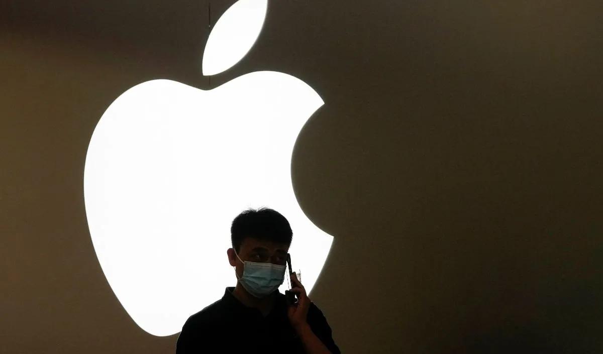 <b>Apple&nbsp;</b>