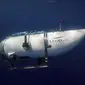 Foto yang disediakan oleh OceanGate Expeditions ini menunjukkan sebuah kapal selam bernama Titan yang digunakan untuk mengunjungi lokasi reruntuhan Titanic. (OceanGate Expeditions via AP)
