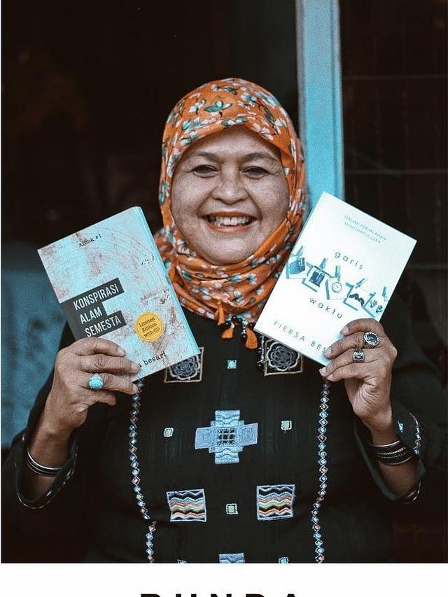 Fiersa Besari dan Ibu