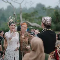 Luna Maya tampil cantik sebagai pengantin perempuan di momen akad nikah (@lunamaya)