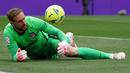 Jan Oblak. Kiper Slovenia berusia 28 tahun ini didatangkan Atletico Madrid dari Benfica pada musim 2014/2015 dengan harga 16 juta euro. Total hingga musim lalu telah tampil dalam 303 laga. Musim lalu dinobatkan sebagai pemain terbaik LaLiga musim 2020/2021. (Foto: AFP/Javier Soriano)