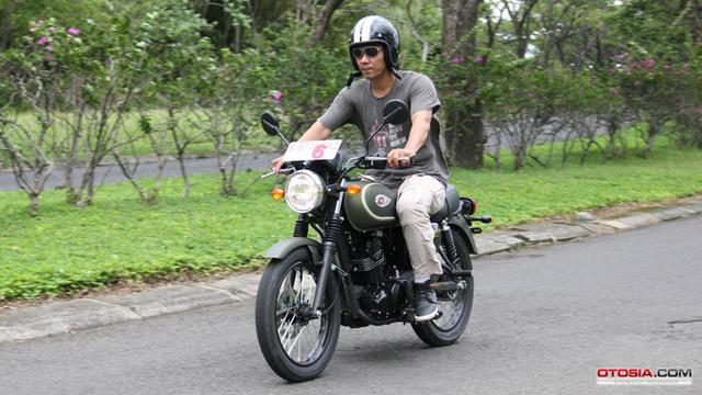 Kawasaki W175 (Otosia.com/Nazarudin Ray)