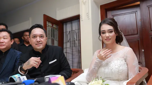 [Bintang] Febby Febiola dan Franky Sihombing