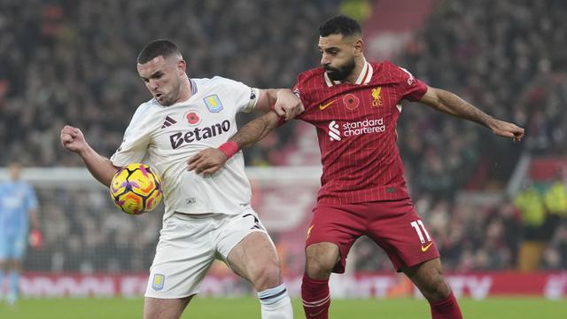 Foto: Kontribusi Penuh Mohamed Salah Bawa Liverpool Kukuh di Puncak Klasemen Liga Inggris