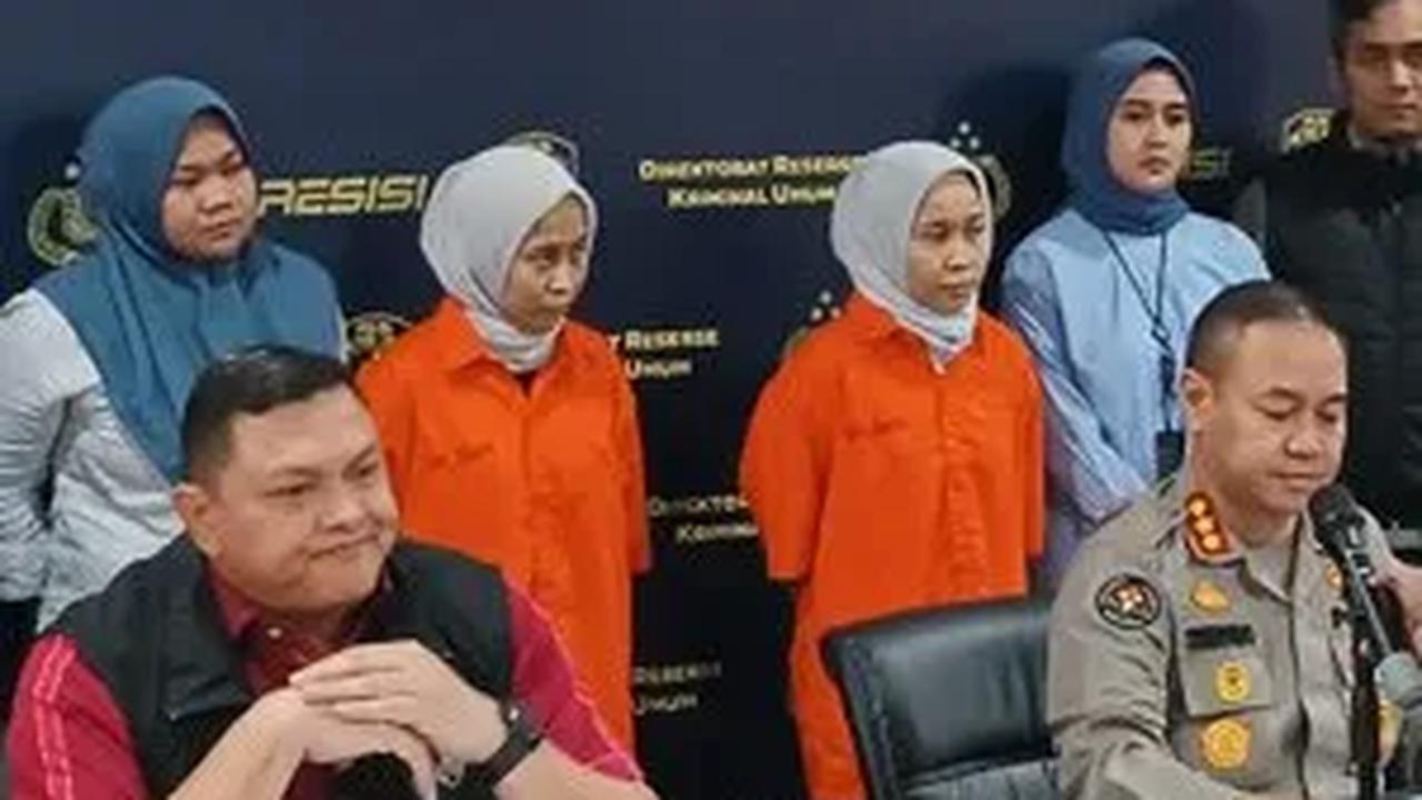 Kombes Hengki mengatakan, keduanya dikenakan Pasal 378 terkait tindak pidana penipuan.
