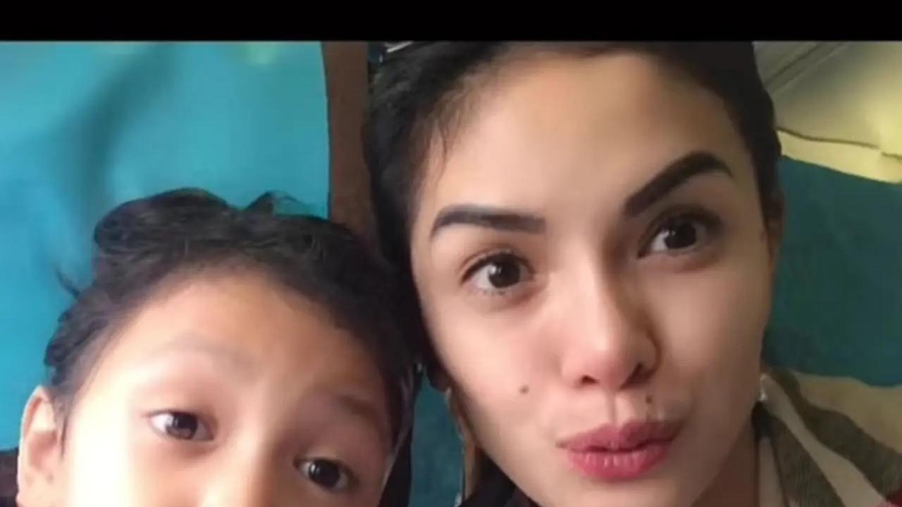 Potret Masa Kecil Lolly yang Hangat Bersama Nikita Mirzani, Kini sang Putri Sulung Kembali ke Pelukan