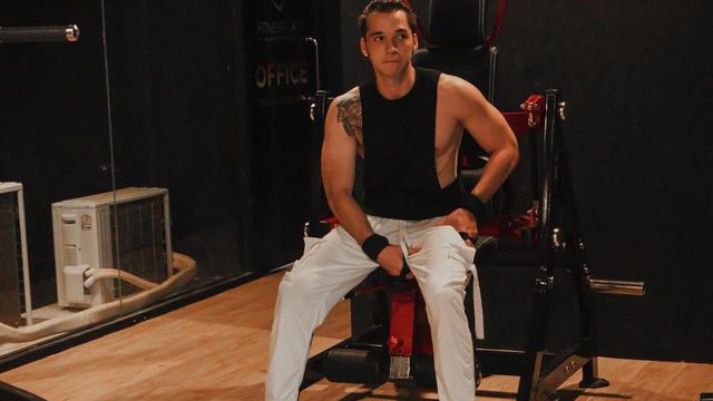 7 Potret Terbaru Stefan William yang Kini Tampil Makin Kekar