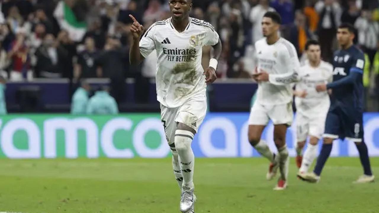 Mohamed Salah Beberkan Alasan Vote Vinicius Jr pada Penghargaan Pemain Terbaik FIFA 2024