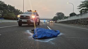 Kronologi Kecelakaan Maut Motor dan Taksi di Tol Cijago