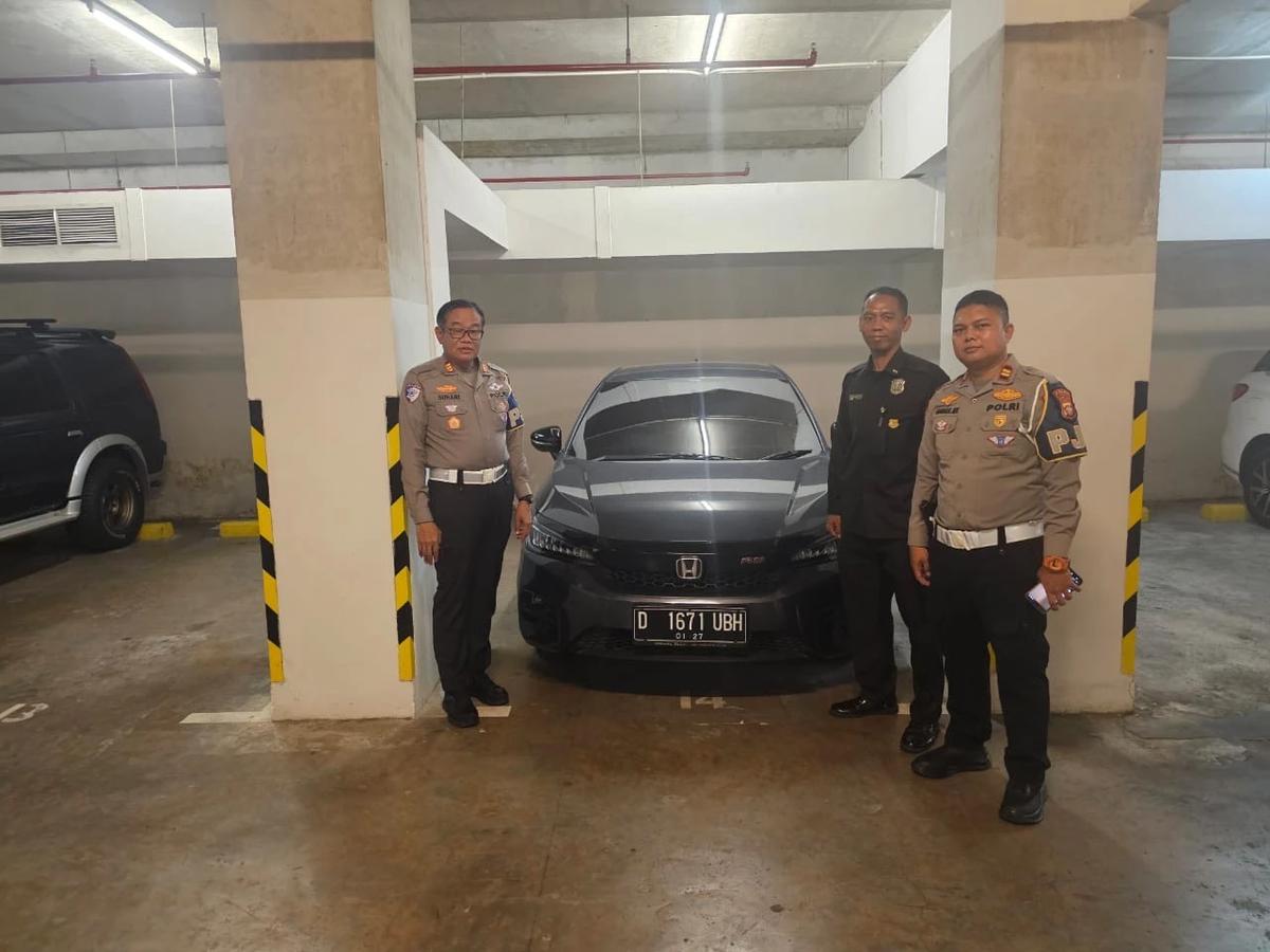 Viral Mobil Lawan Arus Masuk Tol di Pancoran, Pengemudi Mengaku Tak Tahu Jalan dan Akhirnya Ditilang