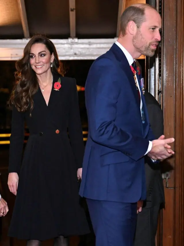 Tampil Dua Hari Berturut-Turut, Kate Middleton Tampikan Pesona Berbeda dengan Gaun Hitam