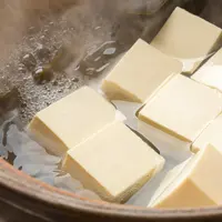 ilustrasi tahu rebus/HikoPhotography/Shutterstock