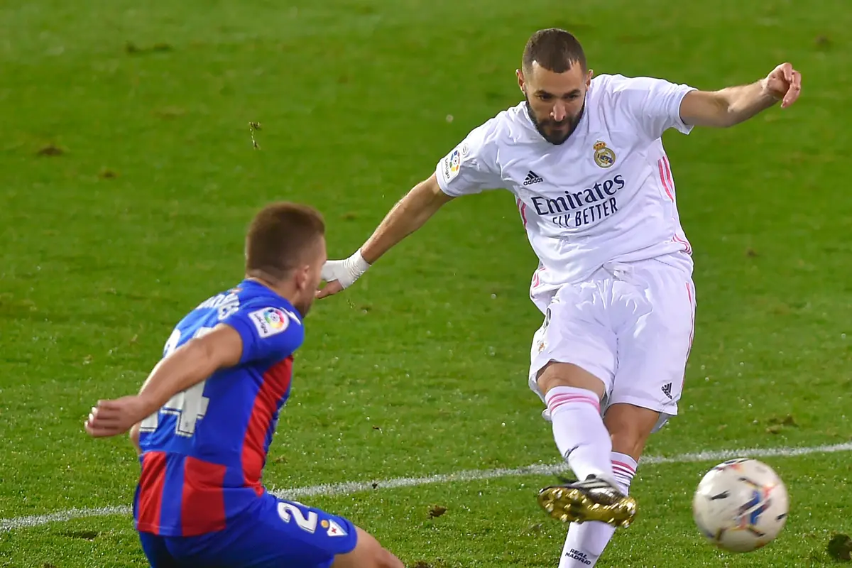 Benzema tampil gemilang bawa Real Madrid menang di Eibar