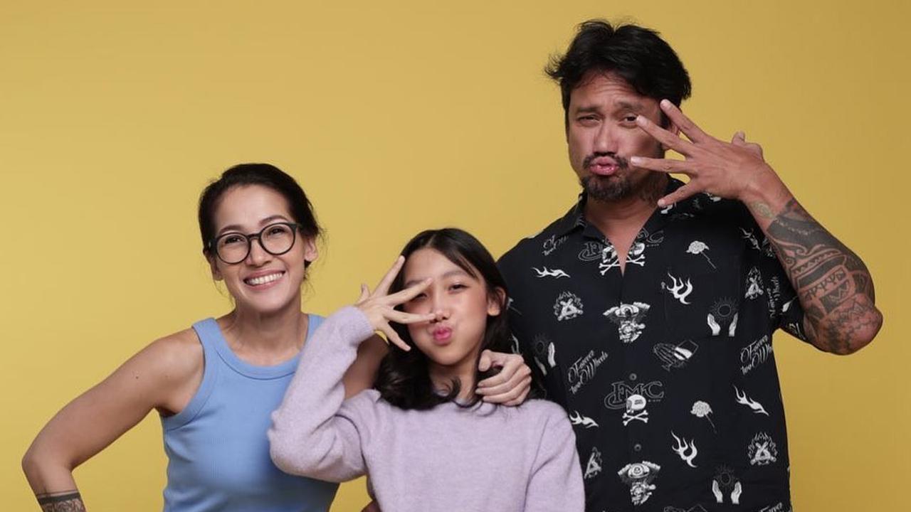 Tora Sudiro bersama Jenaka Mahila dan Mieke Amalia (Foto: Instagram t_orasudi_ro)