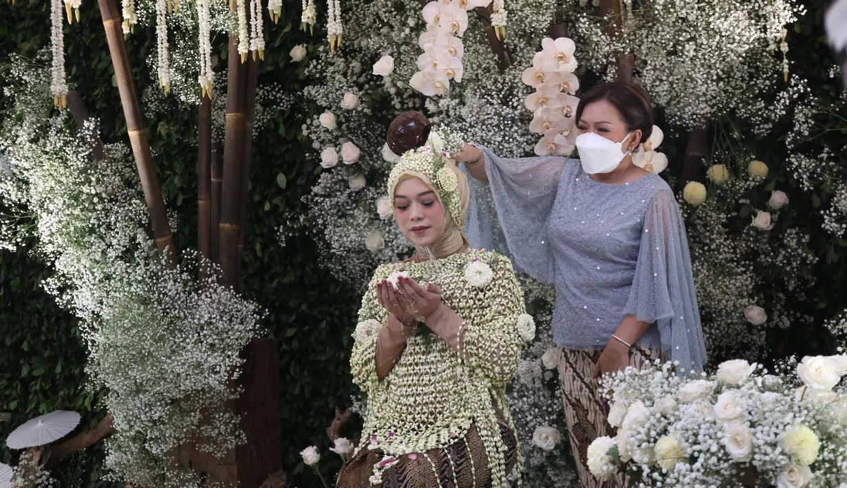 Siraman Lesti Kejora (Bayu Herdianto/© KapanLagi.com)