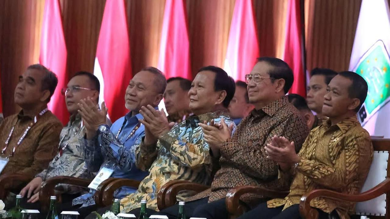 VIDEO: Hormat Dua Jenderal Tinggi Prabowo & SBY di Hambalang, Teddy Tak Ikut Kawal Acara KIM