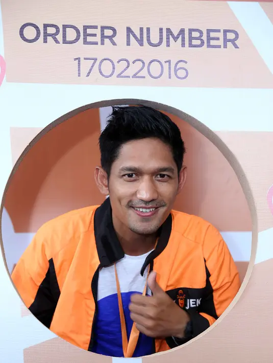 "Ini selalu ada bumbu ketika segala sesuatu yang happening terjadi. Pro dan kontra, terjadi mungkin ada kecemburuan. Permasalahan kalau tingkat kejahatan akan ada sebab dan akibat." tambahnya. (Nurwahyunan/Bintang.com)