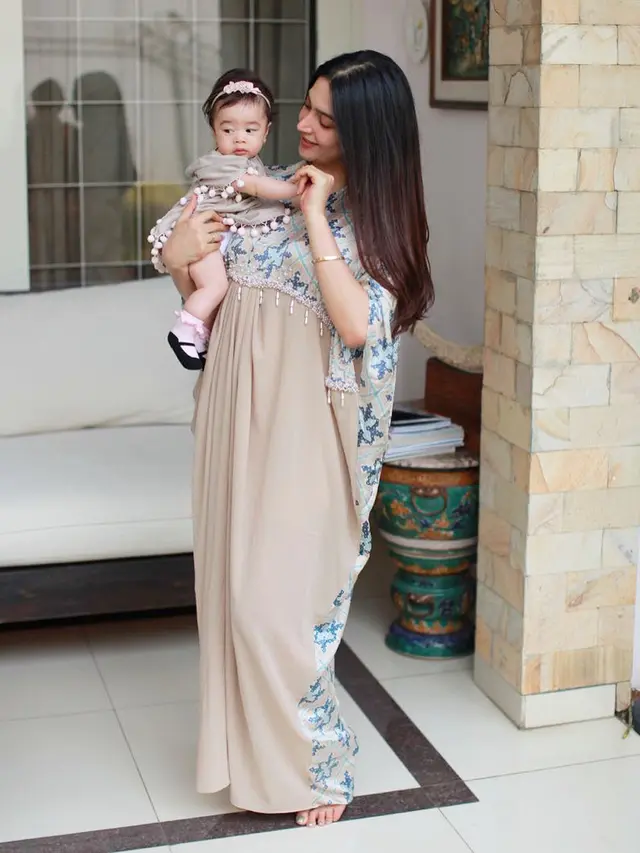 [Fimela] Nabila Syakieb dan Raqeema