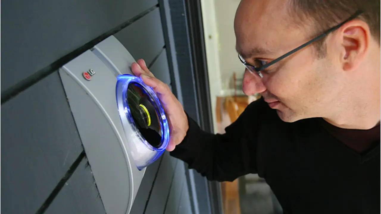 Sistem keamanan rumah Andy Rubin