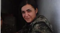 Ceylan menjadi salah satu dari ribuan pejuang Kurdi yang berani mengobarkan perang melawan ISIS (BBC)