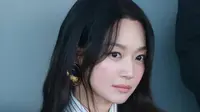 Shin Min Ah Resmi Jadi Ambassador OMEGA, Tampil Elegan dengan Jam Tangan Mewah