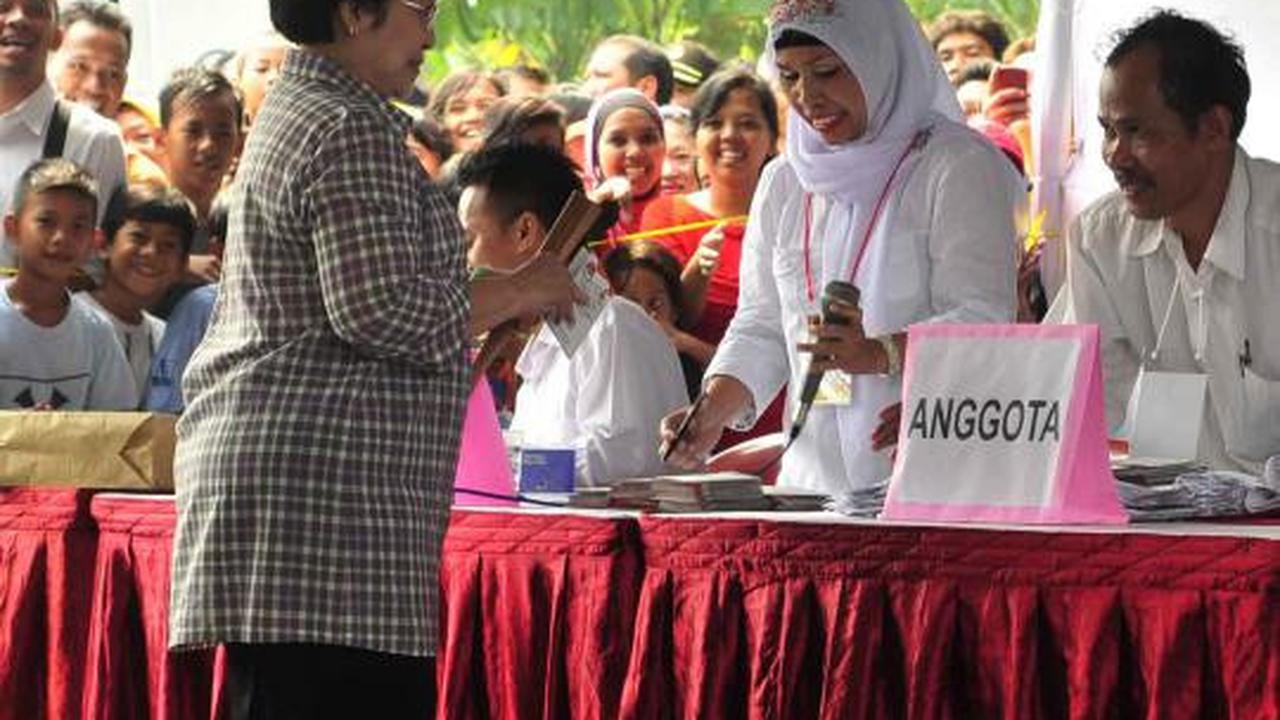 Megawati dan Taufiq Kiemas nyoblos di TPS 031