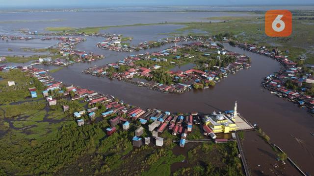Desa di Pedalaman Kalimantan